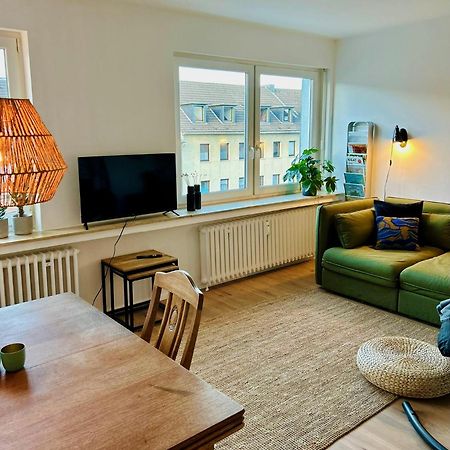 בוכום Feelslikehome - Wunderschoene Und Zentrale Wohnung Mit Balkon&Parkplatz מראה חיצוני תמונה